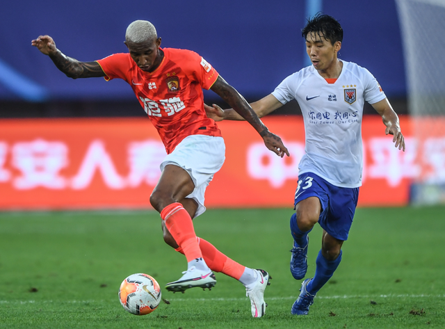 关于里程碑夜武汉三镇主帅复盘，葡超加时末段刷纪录，质疑声仍在，轮换策略成焦点的信息